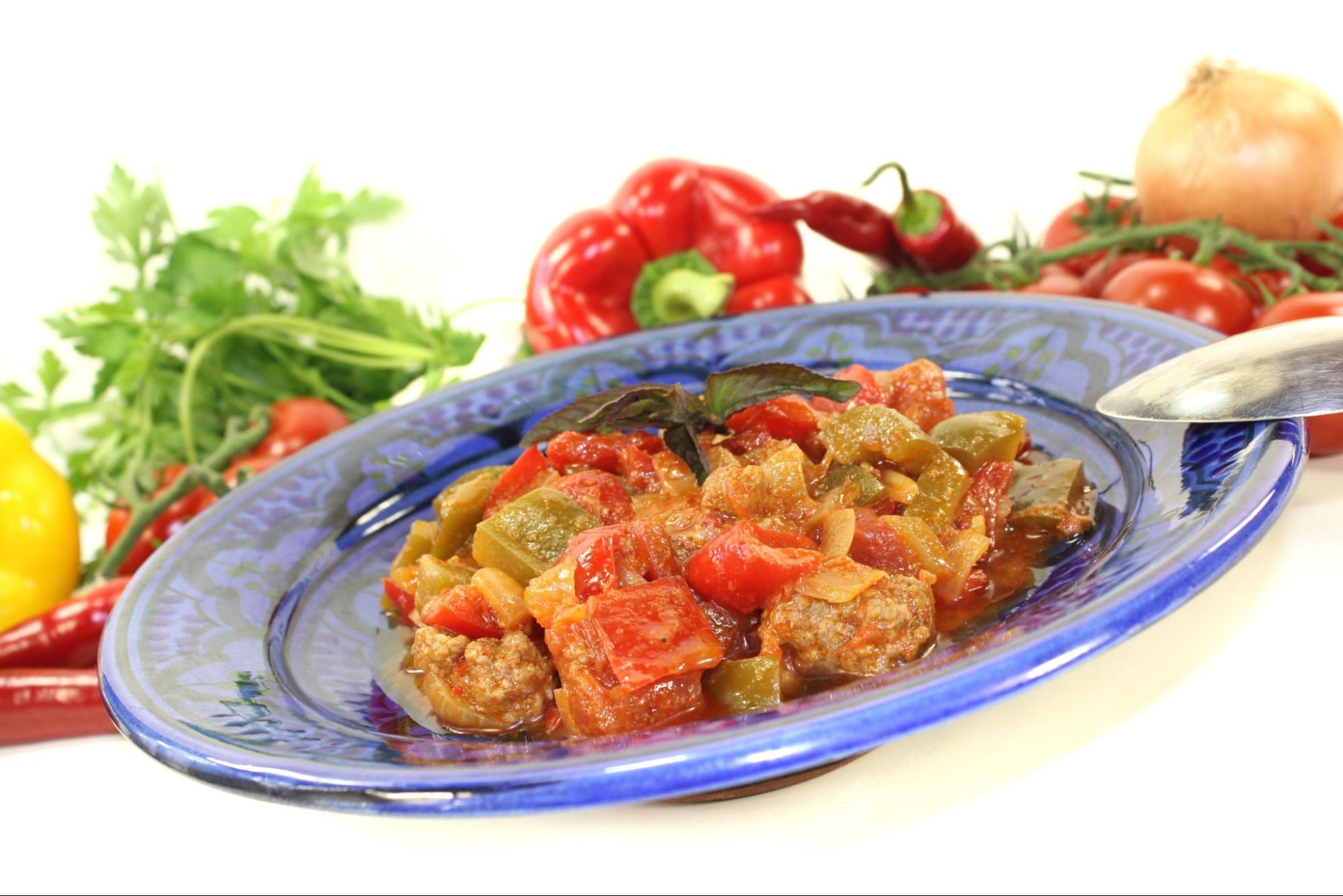 Tunisian tagine Kefta with tomatoes, peppers and ground beef